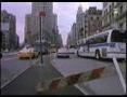 Alyssa Milano suce sa cuilliere dans la s�rie Spin City 